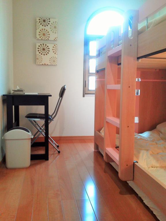 Hostel Hagitime Стая снимка